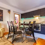 Apartment Dario *